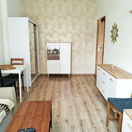 Lejlighed Night Host Trzebnicka 84 Free Parking
